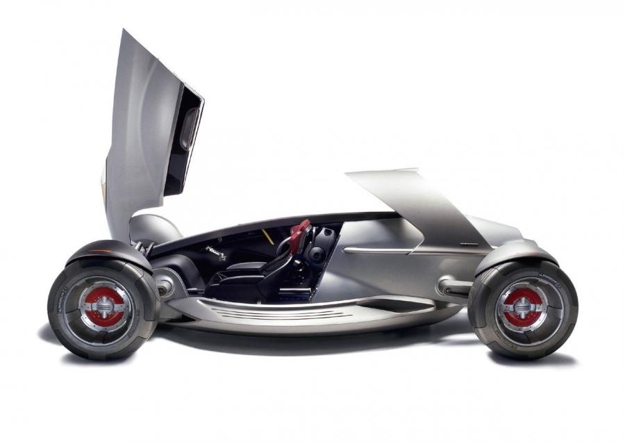  Toyota MTRC Concept 2004 года  (фото 7 из 24)